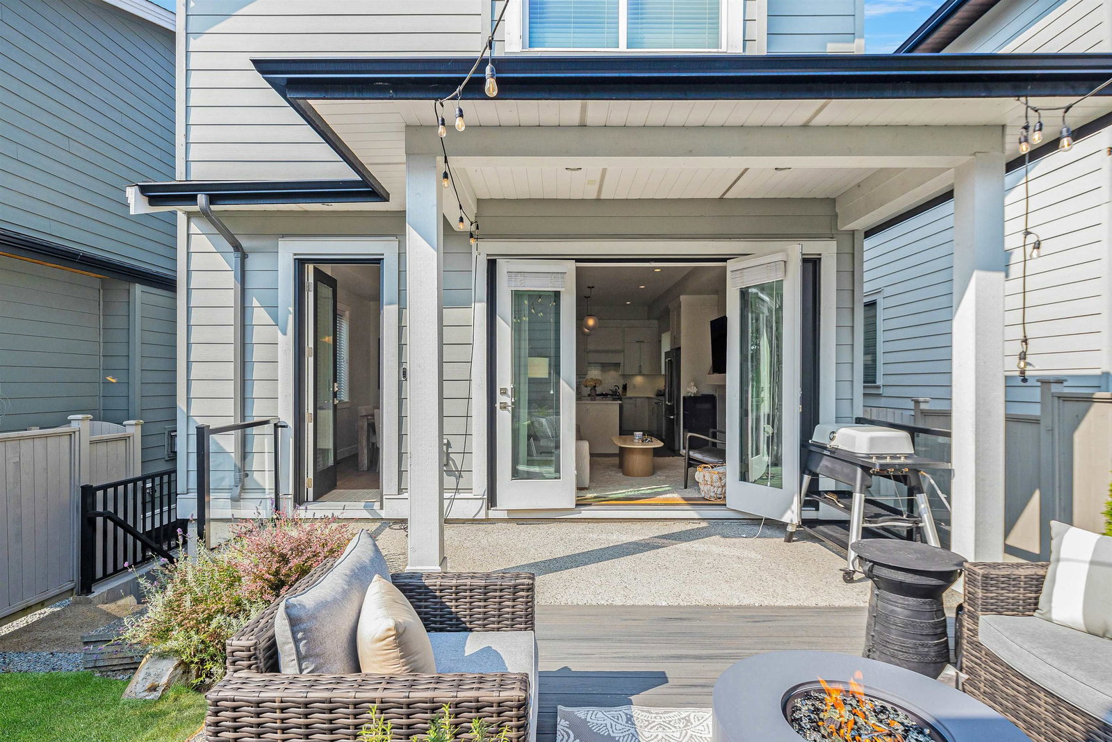Listing Image 16