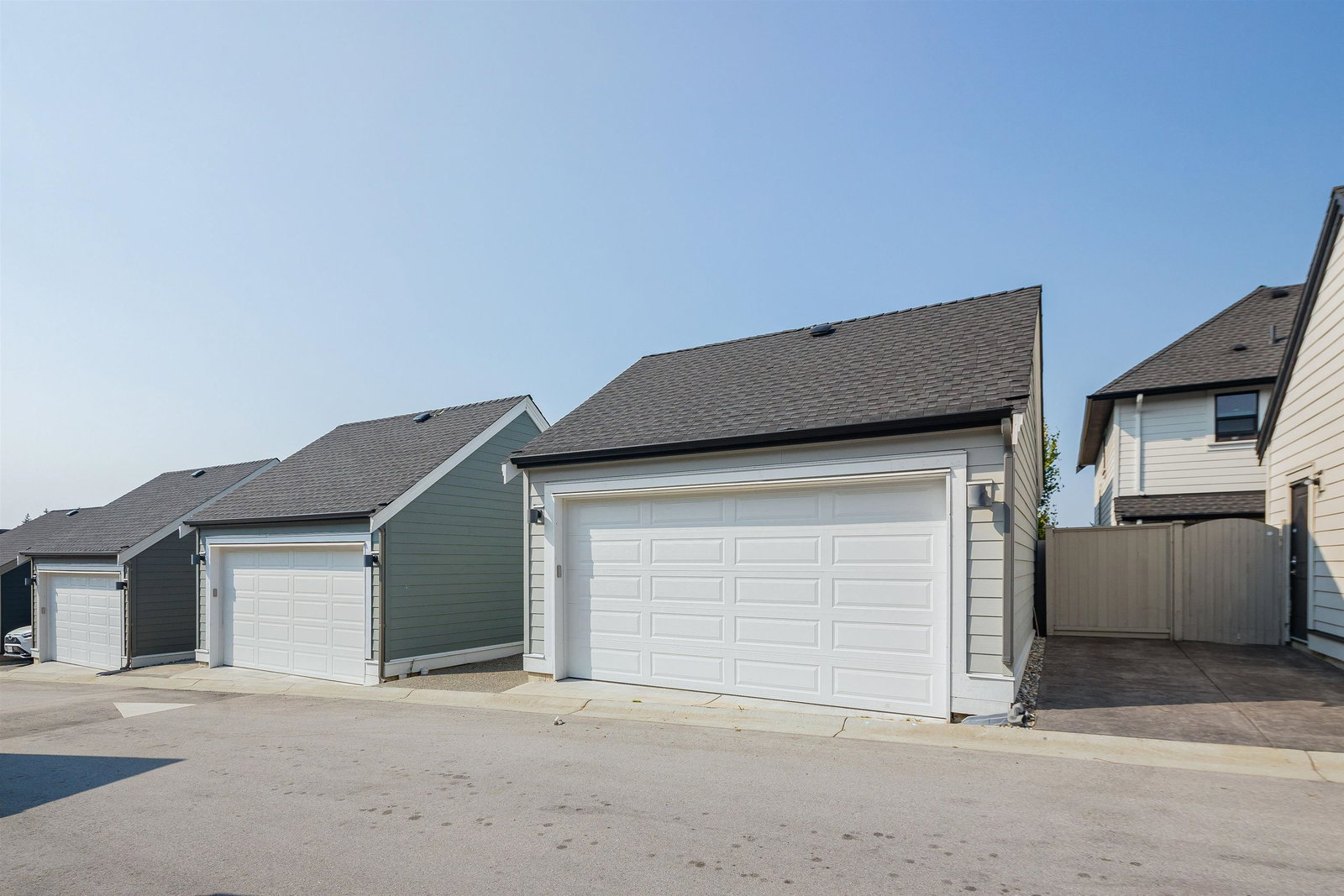 Listing Image 36