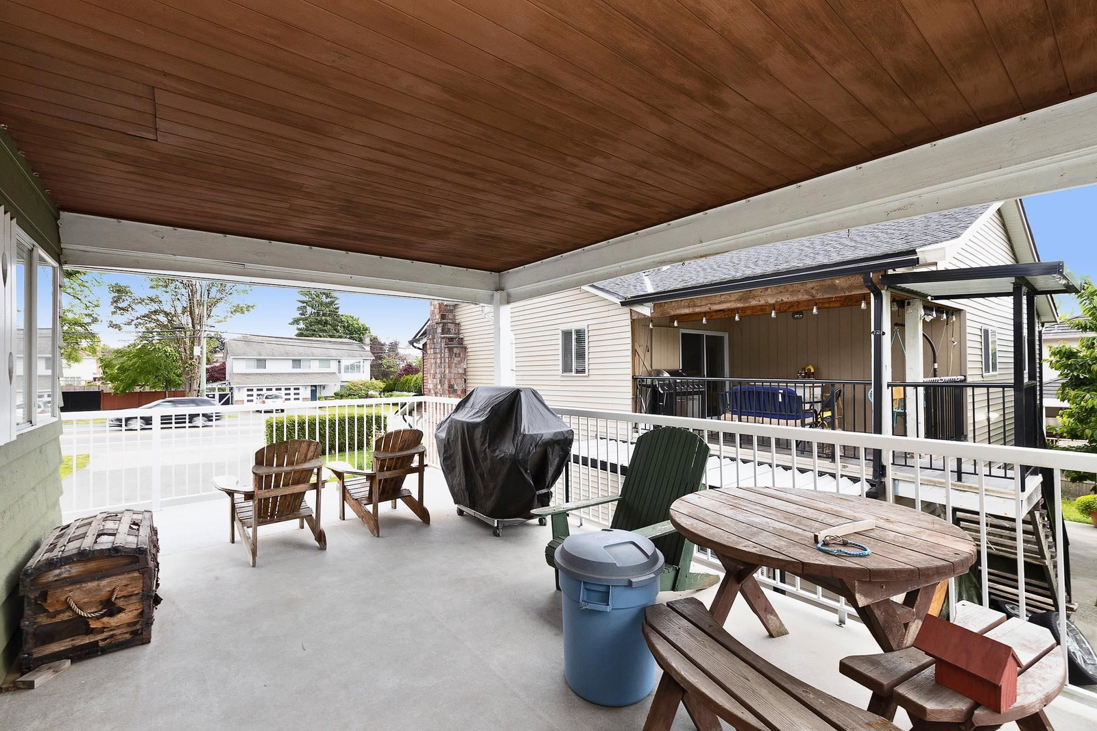 Listing Image 16