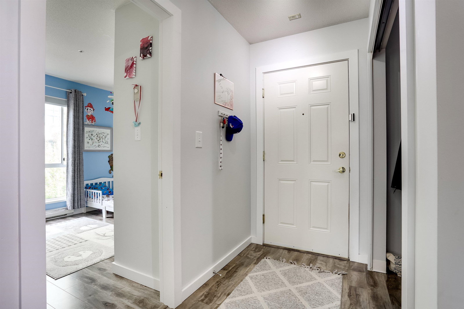 Listing Image 13