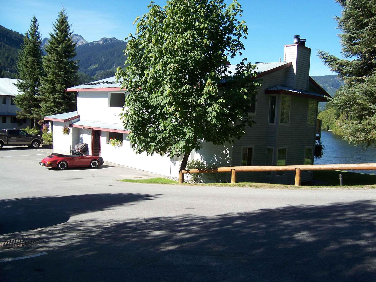 Listing Image 22