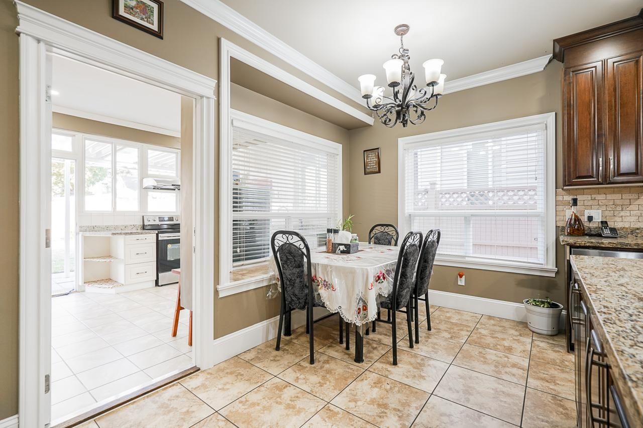 Listing Image 13