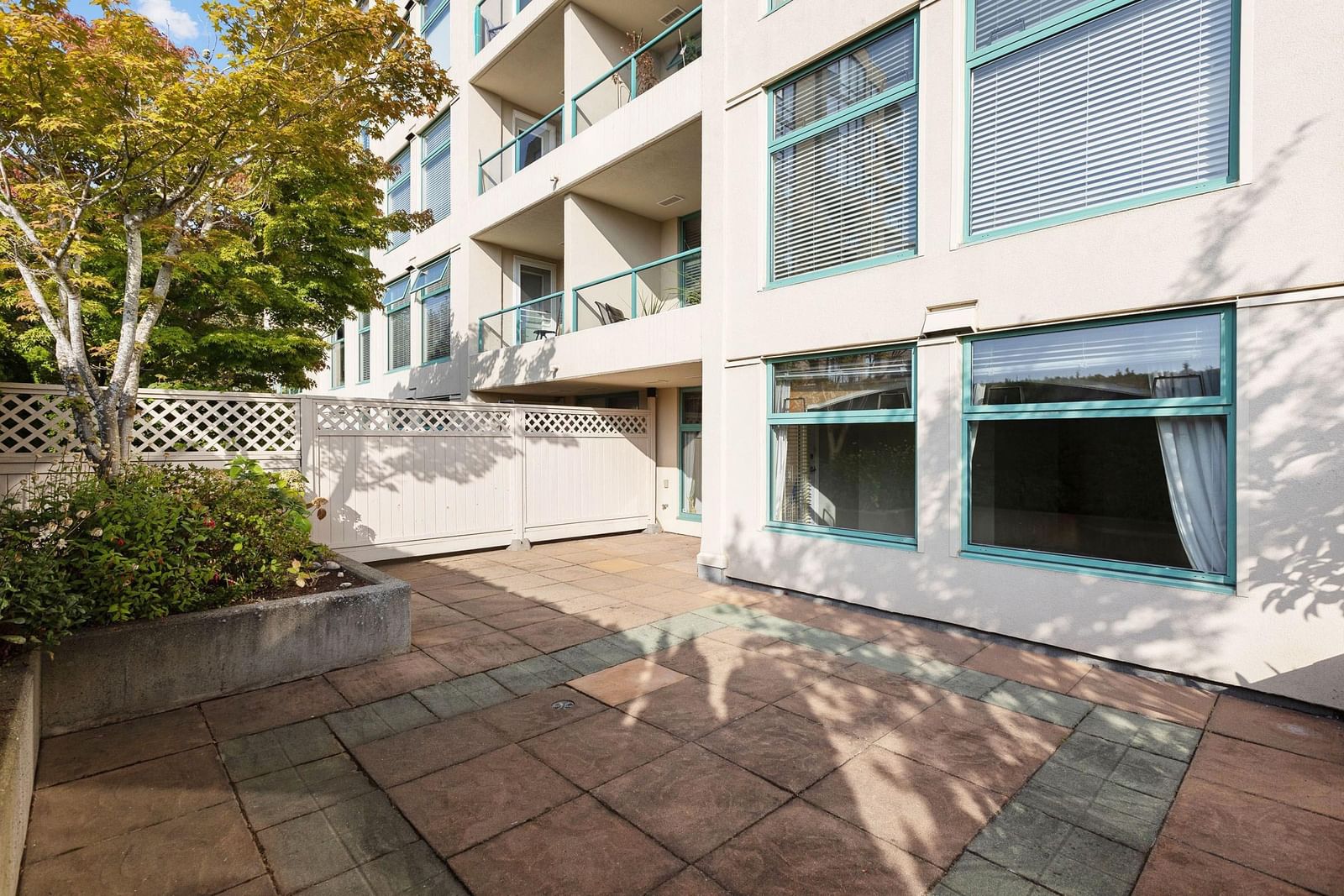 Listing Image 20