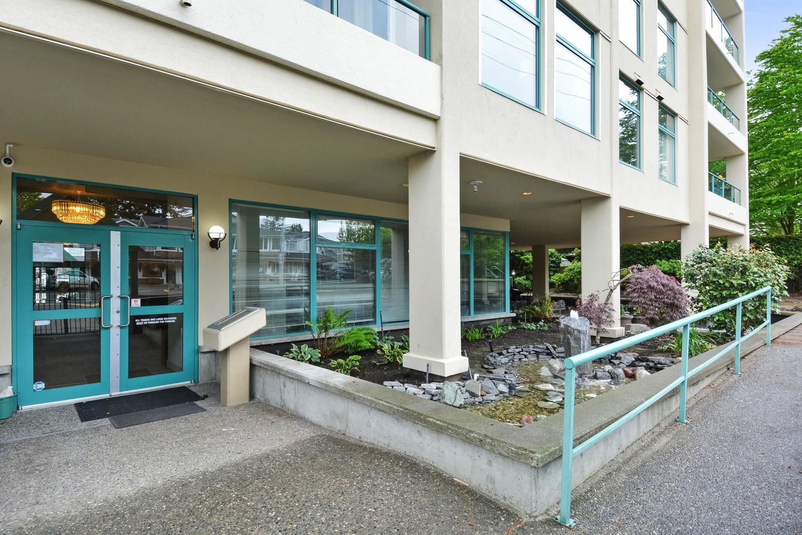 Listing Image 25