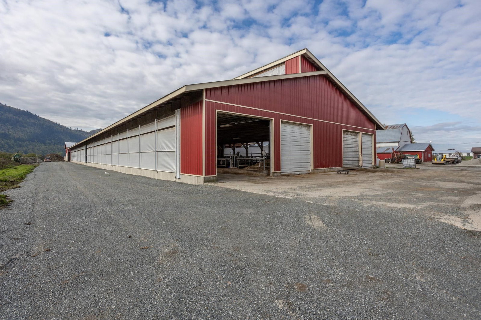 Listing Image 17