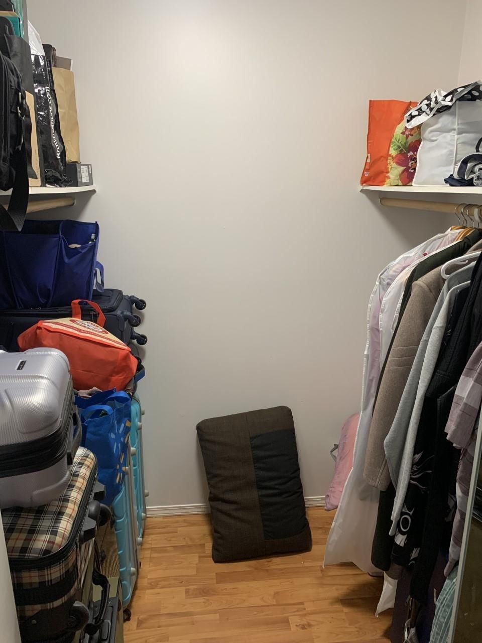 Listing Image 28