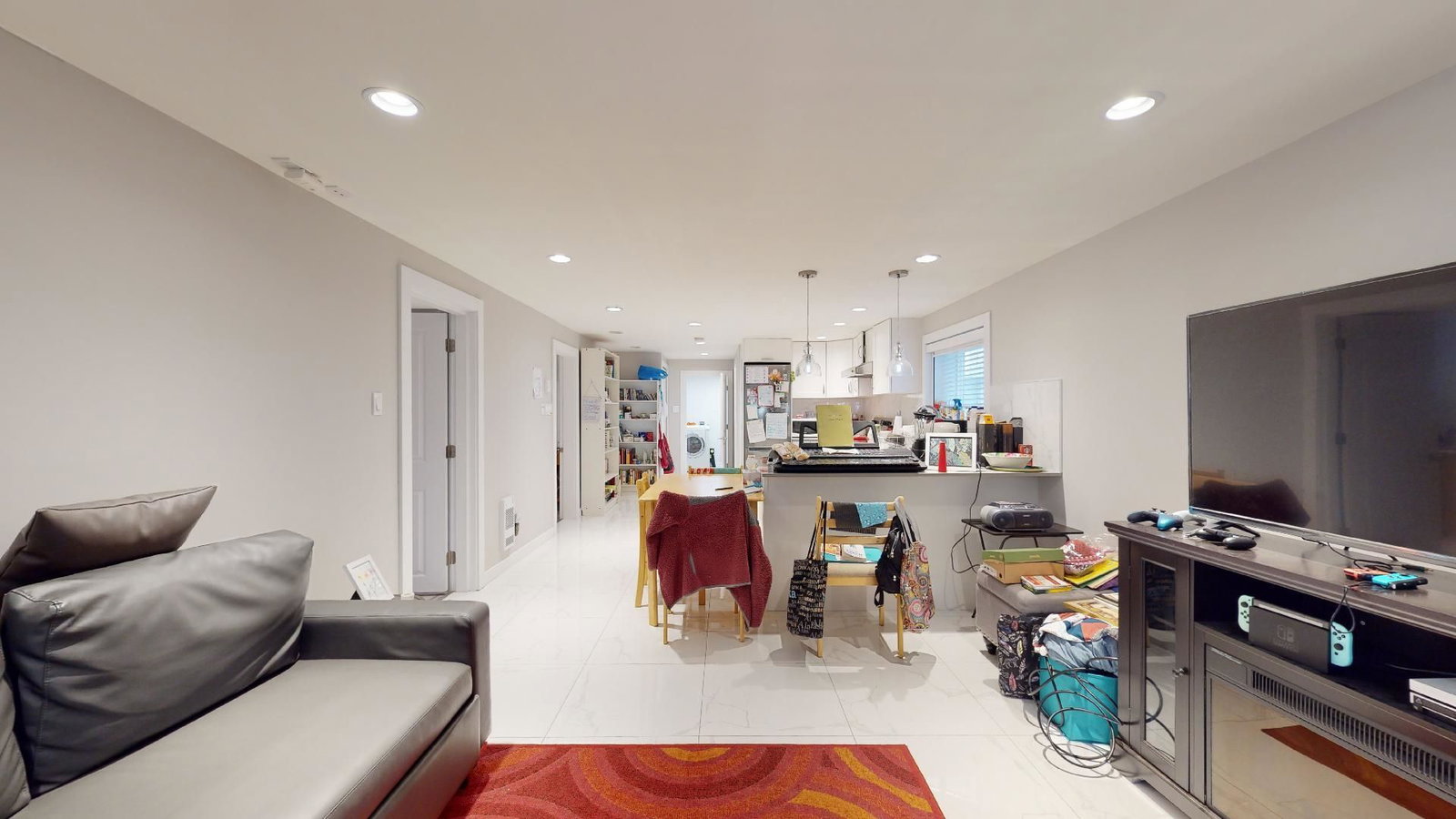 Listing Image 18