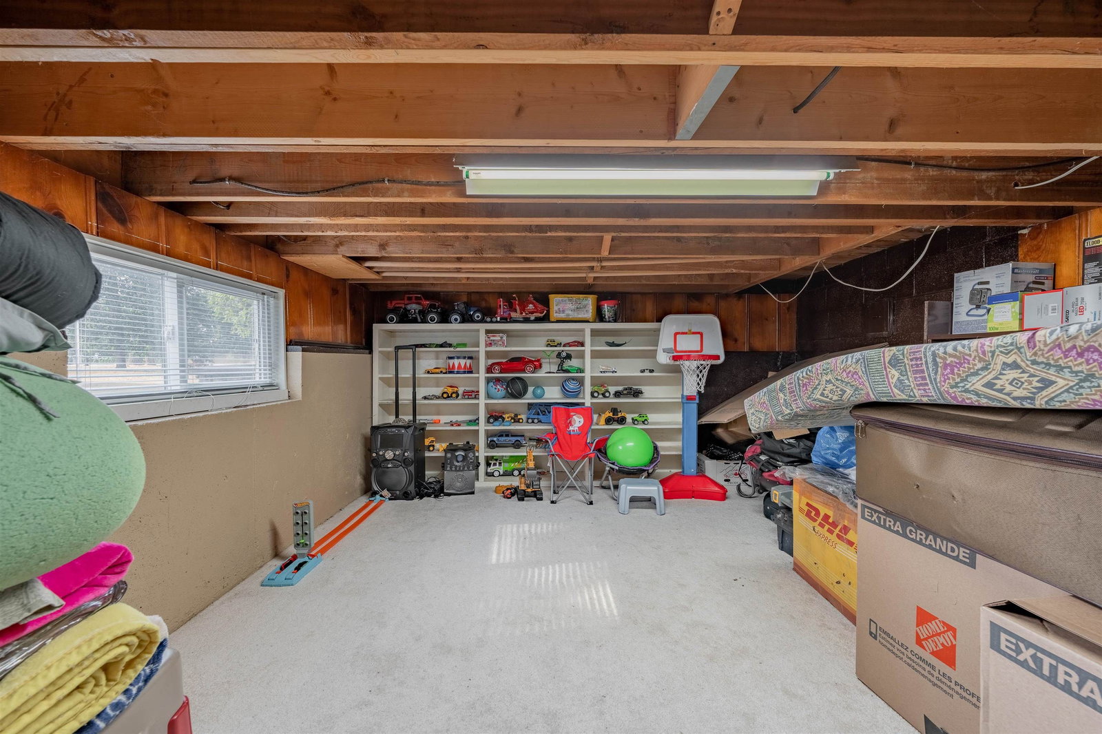 Listing Image 40