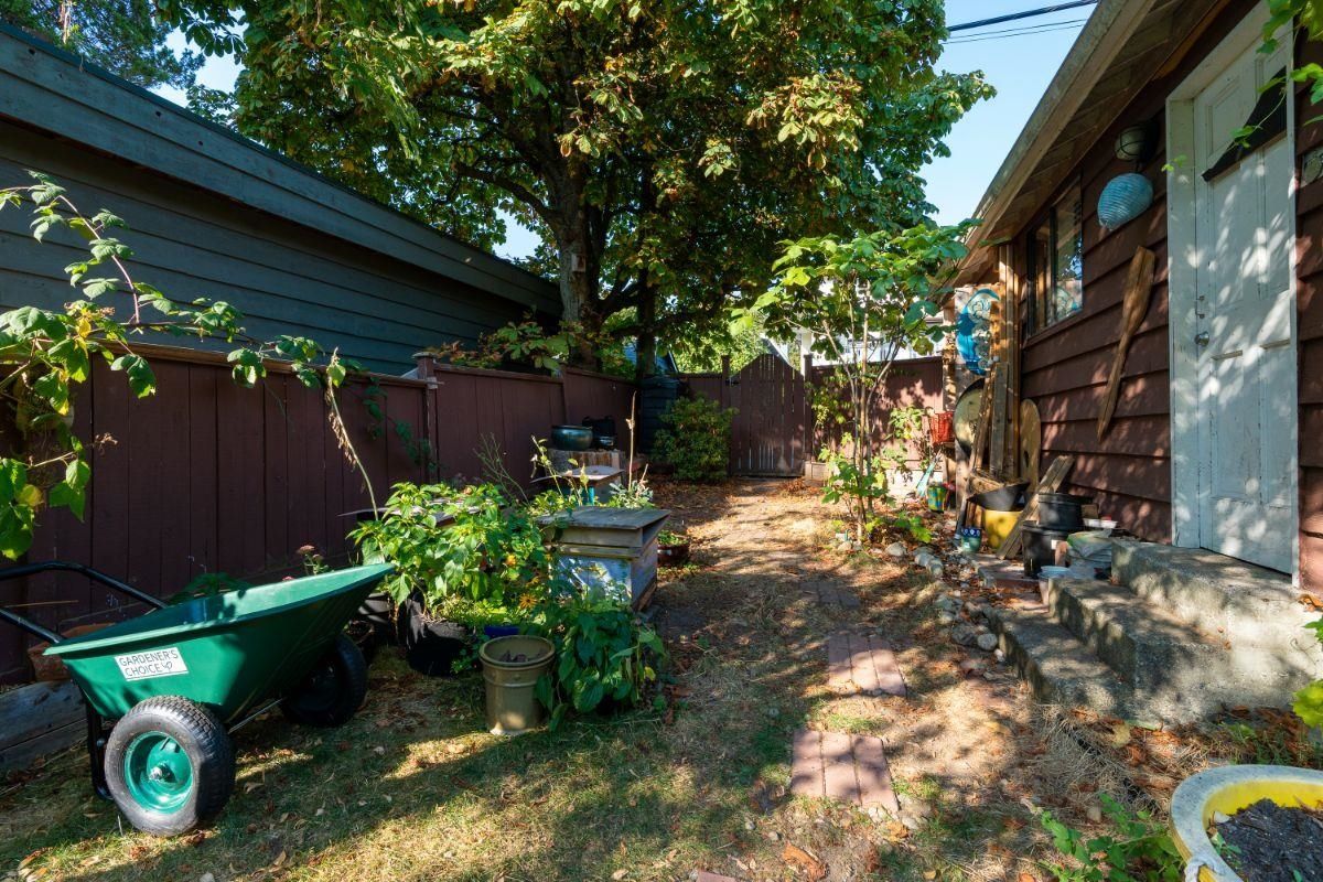 Listing Image 34