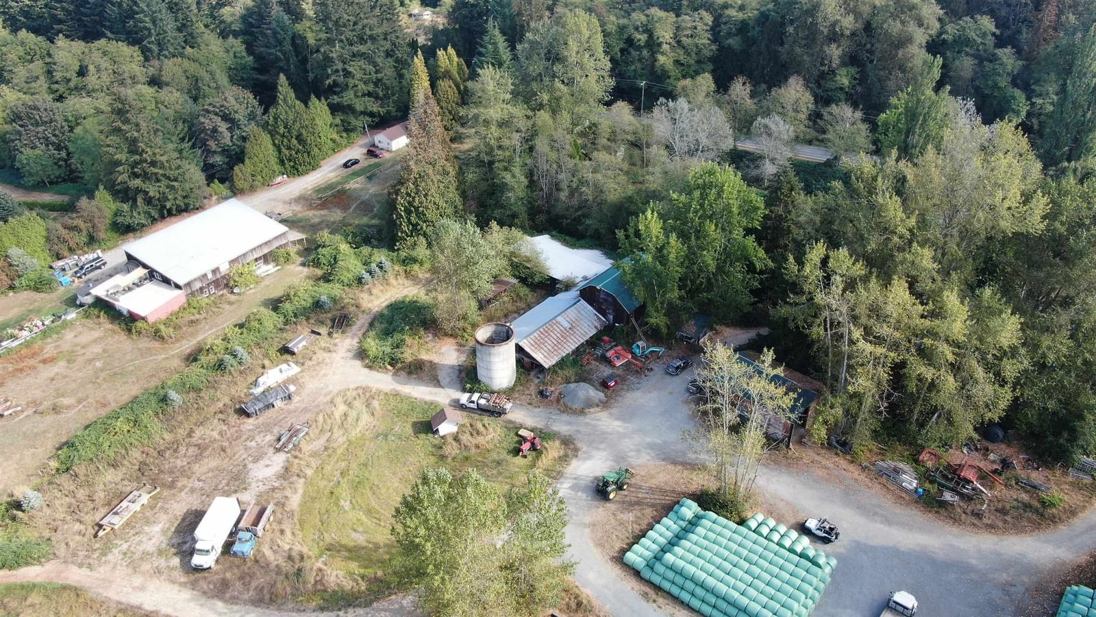 Listing Image 6