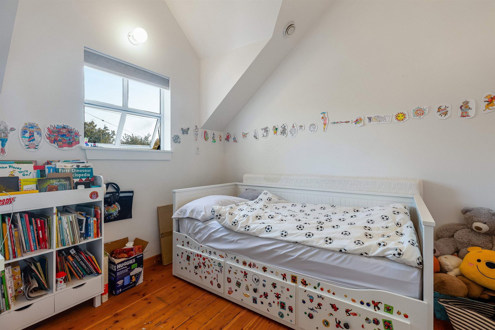 Listing Image 13