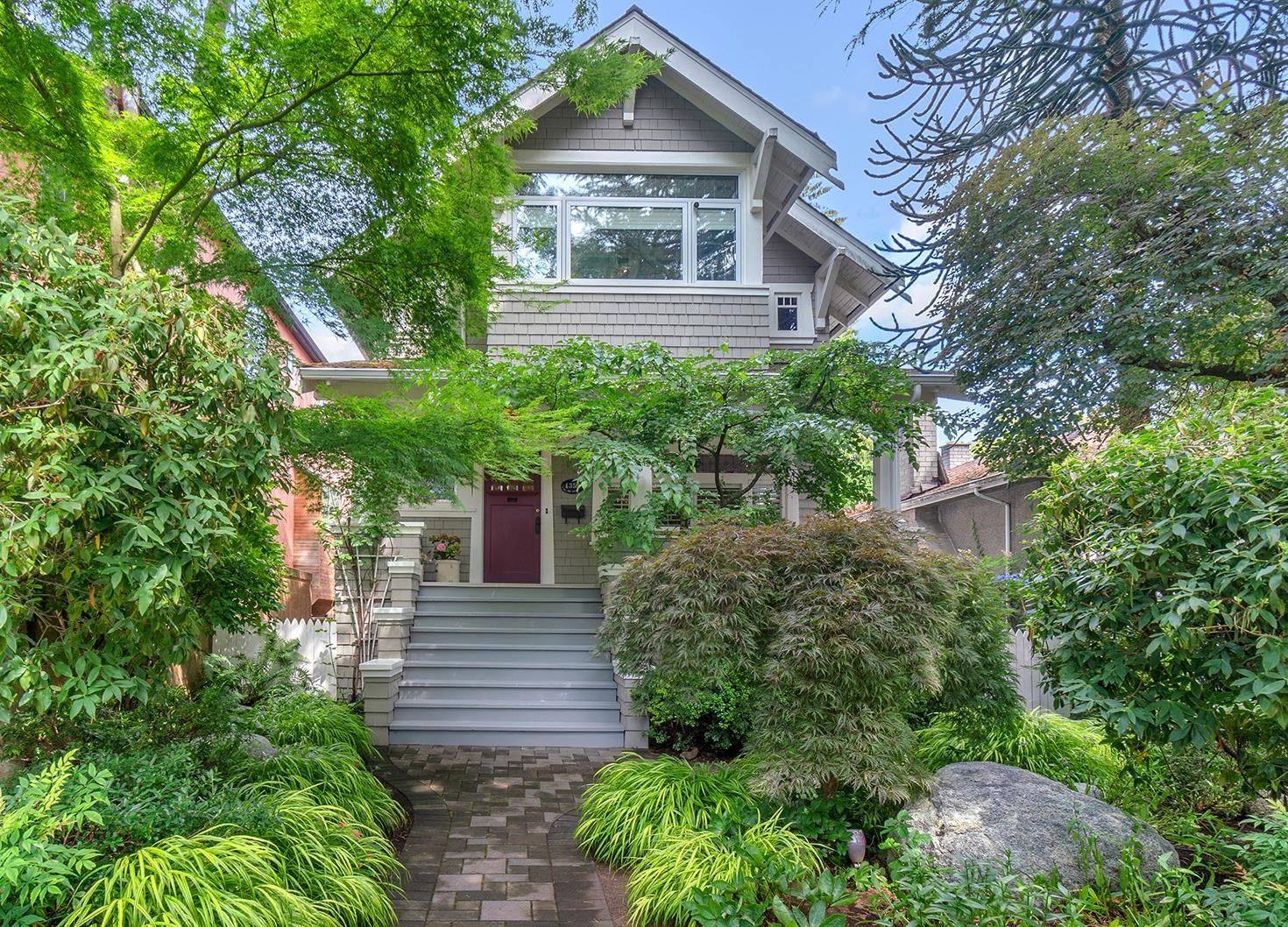 Listing Image 1