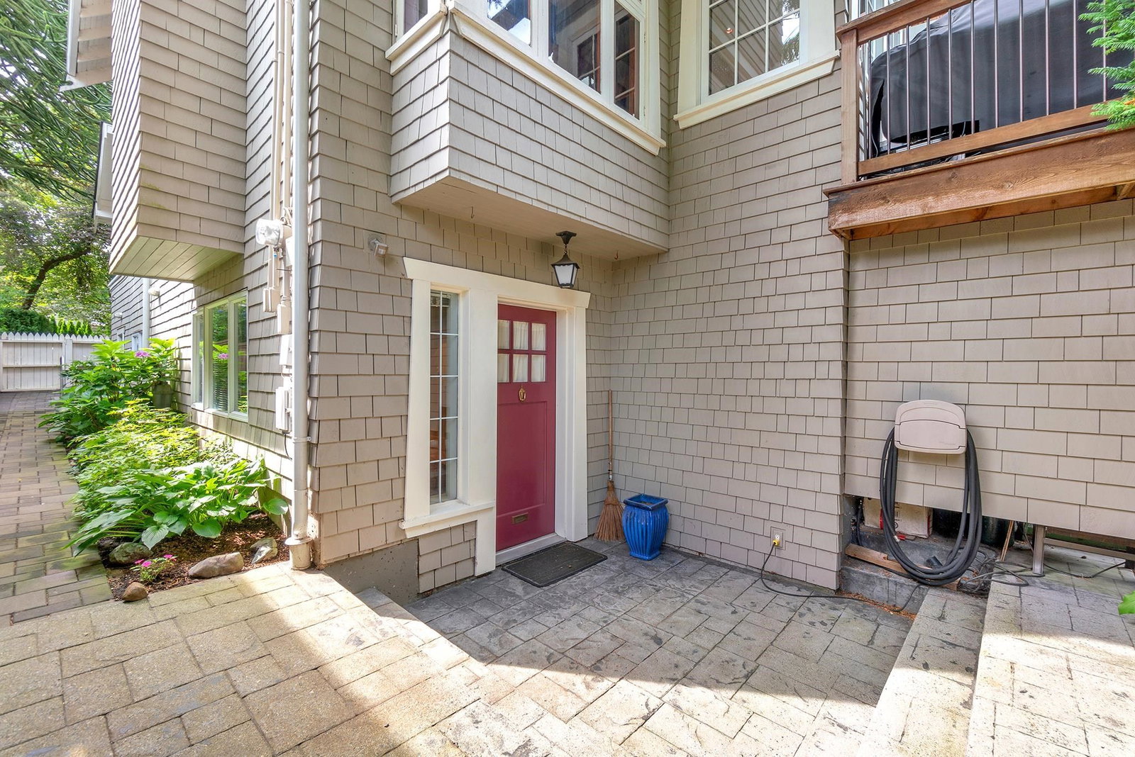 Listing Image 33