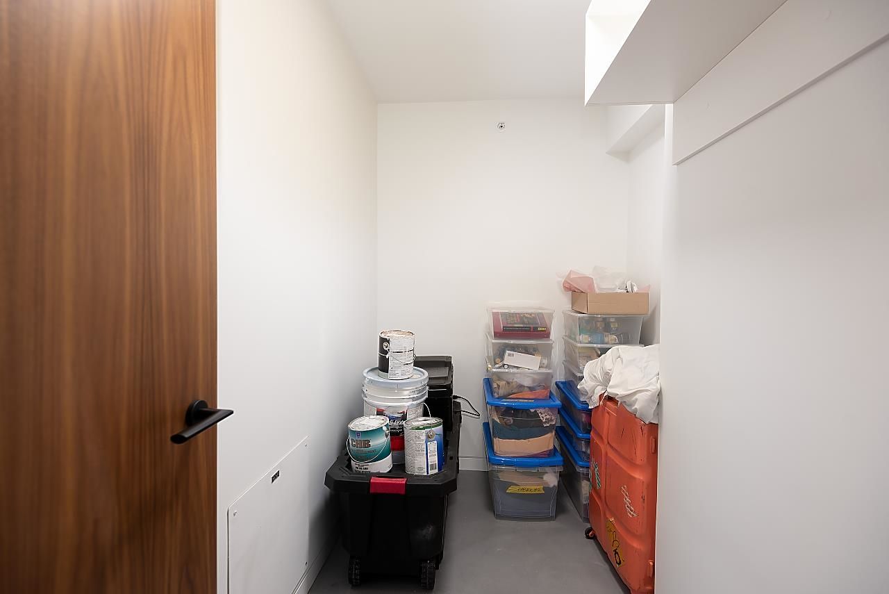 Listing Image 27