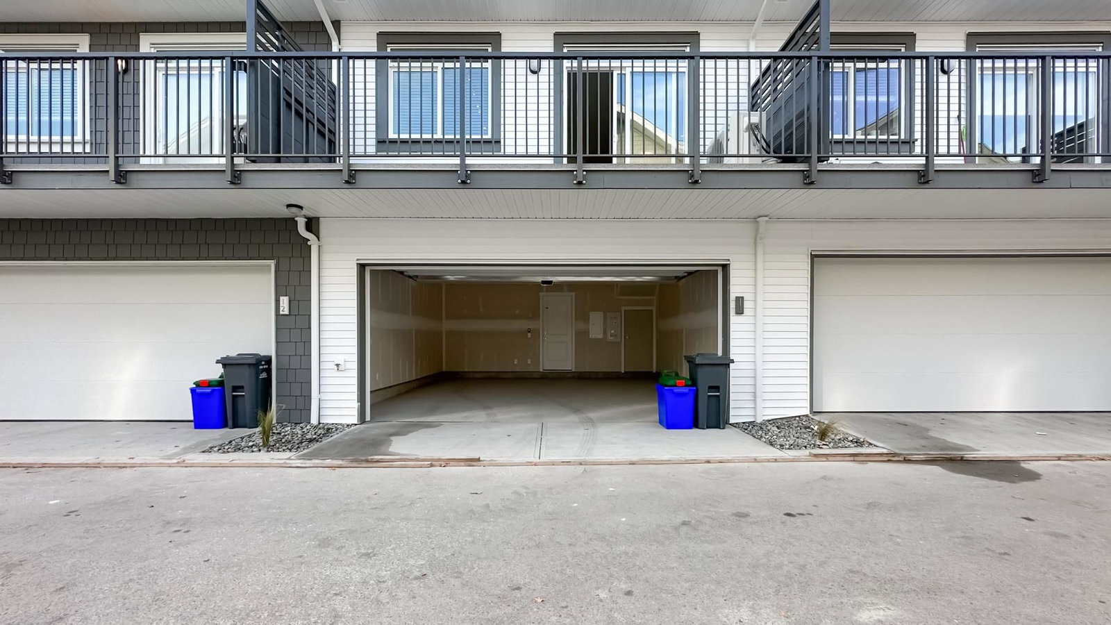 Listing Image 26