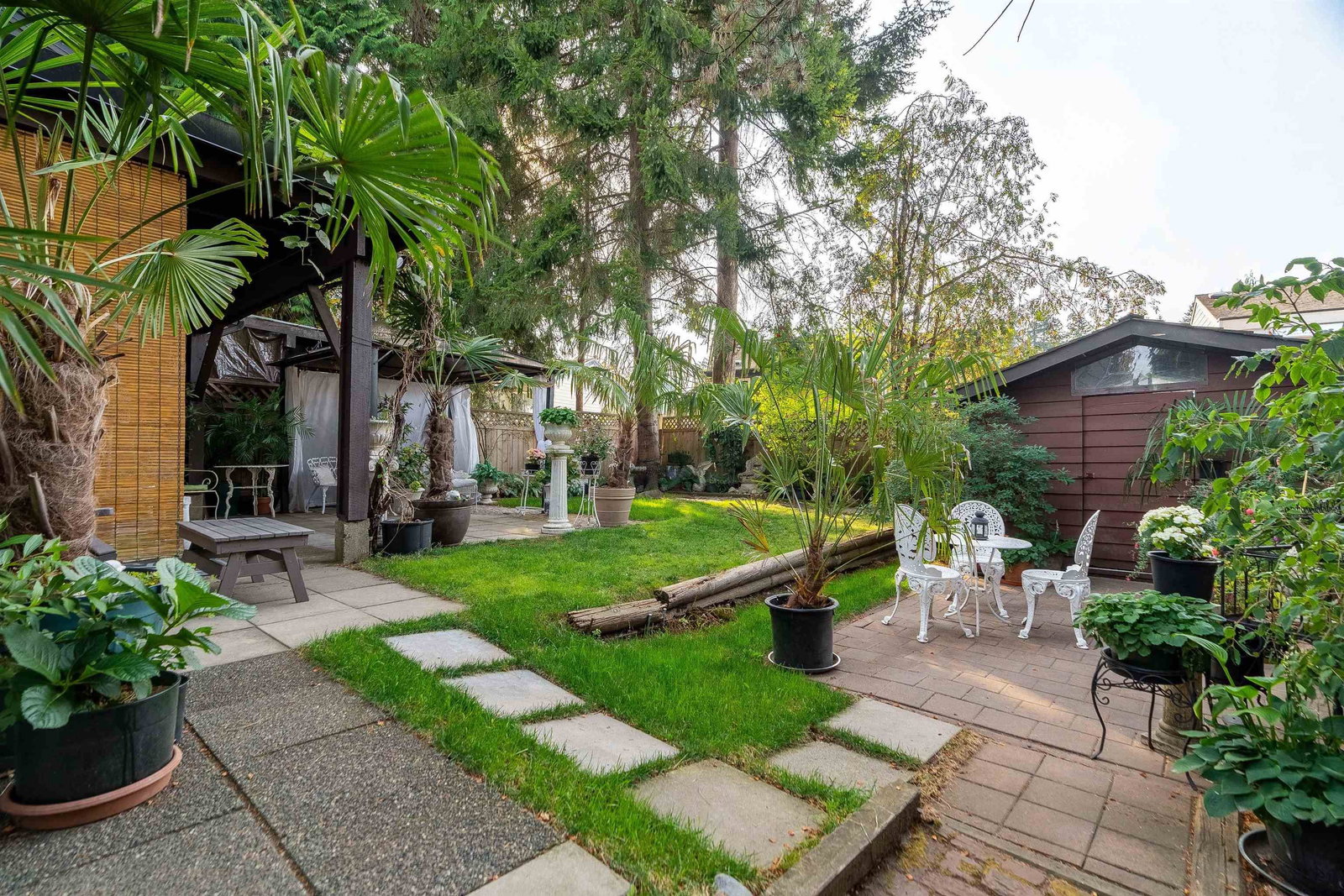 Listing Image 3