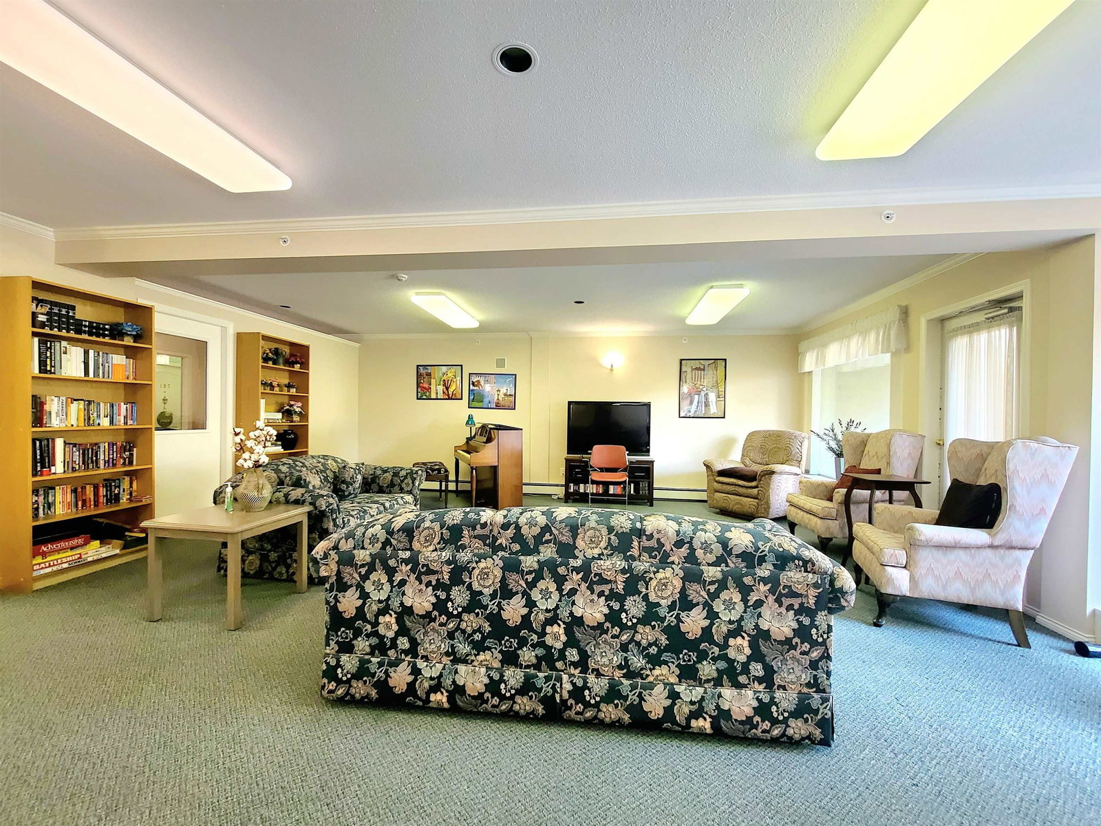 Listing Image 23