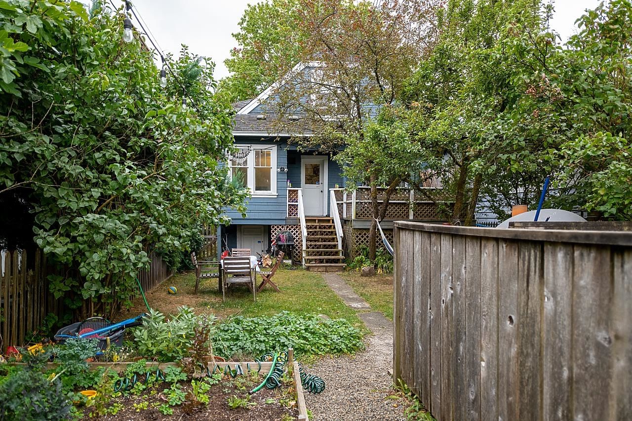 Listing Image 32