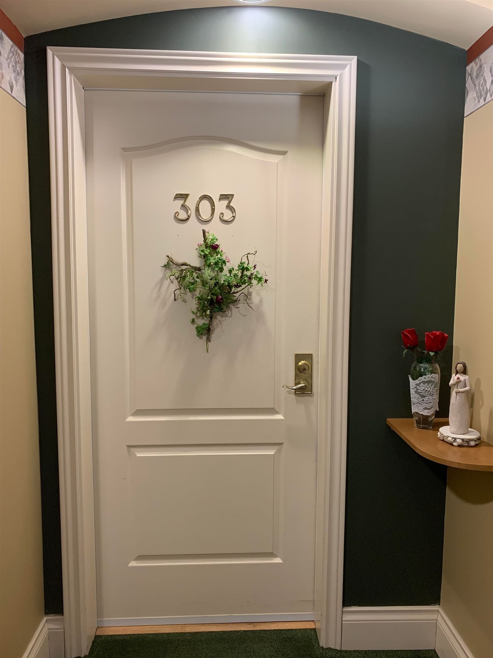Listing Image 10