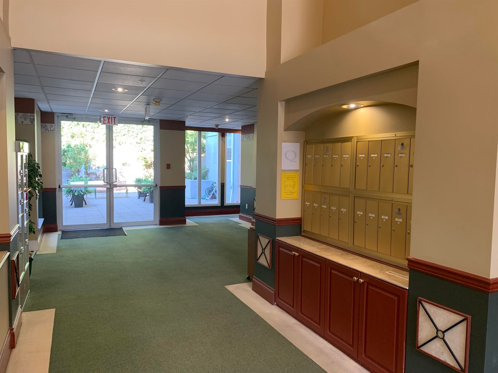 Listing Image 9