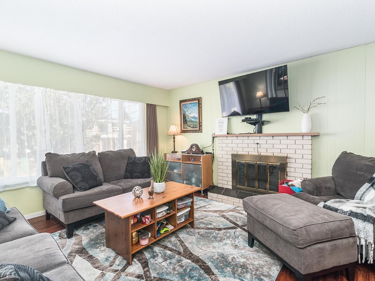 Listing Image 3