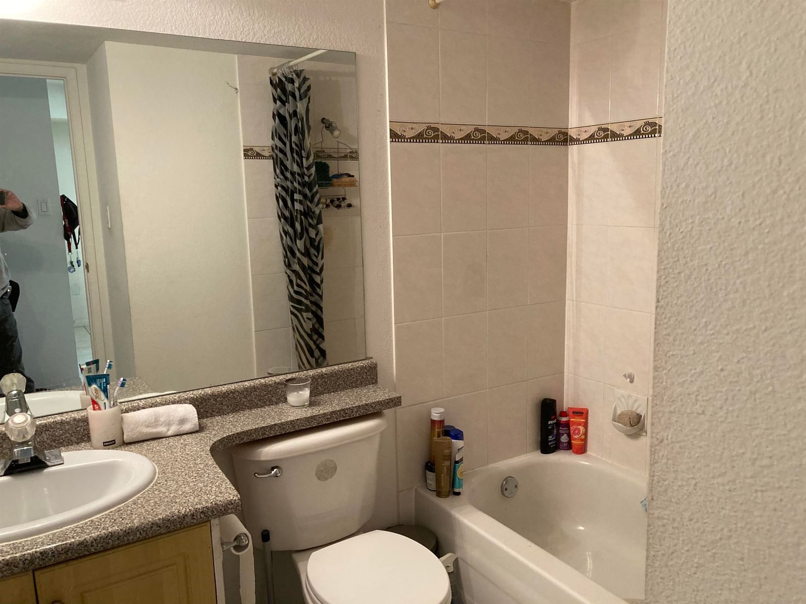 Listing Image 6