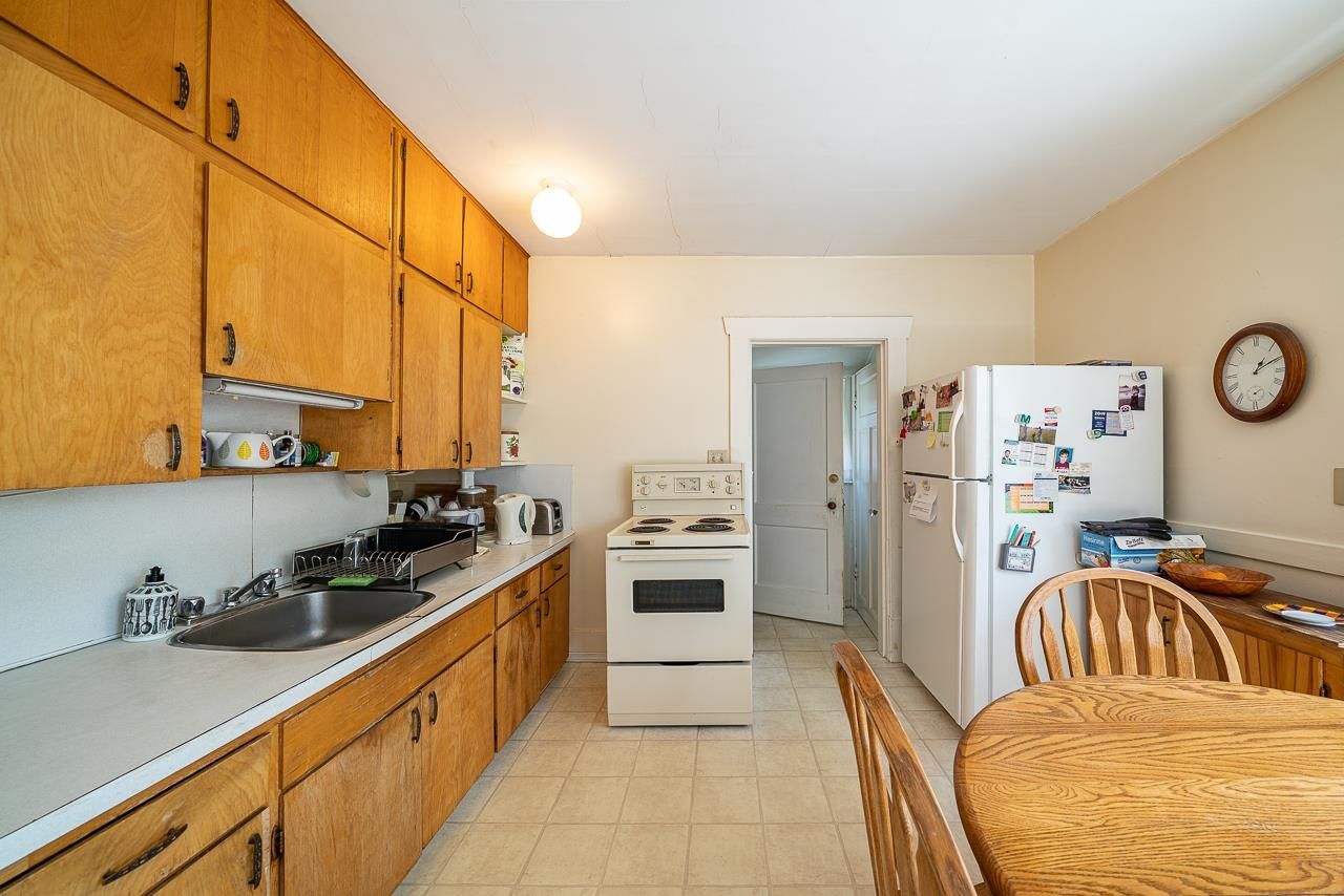 Listing Image 17
