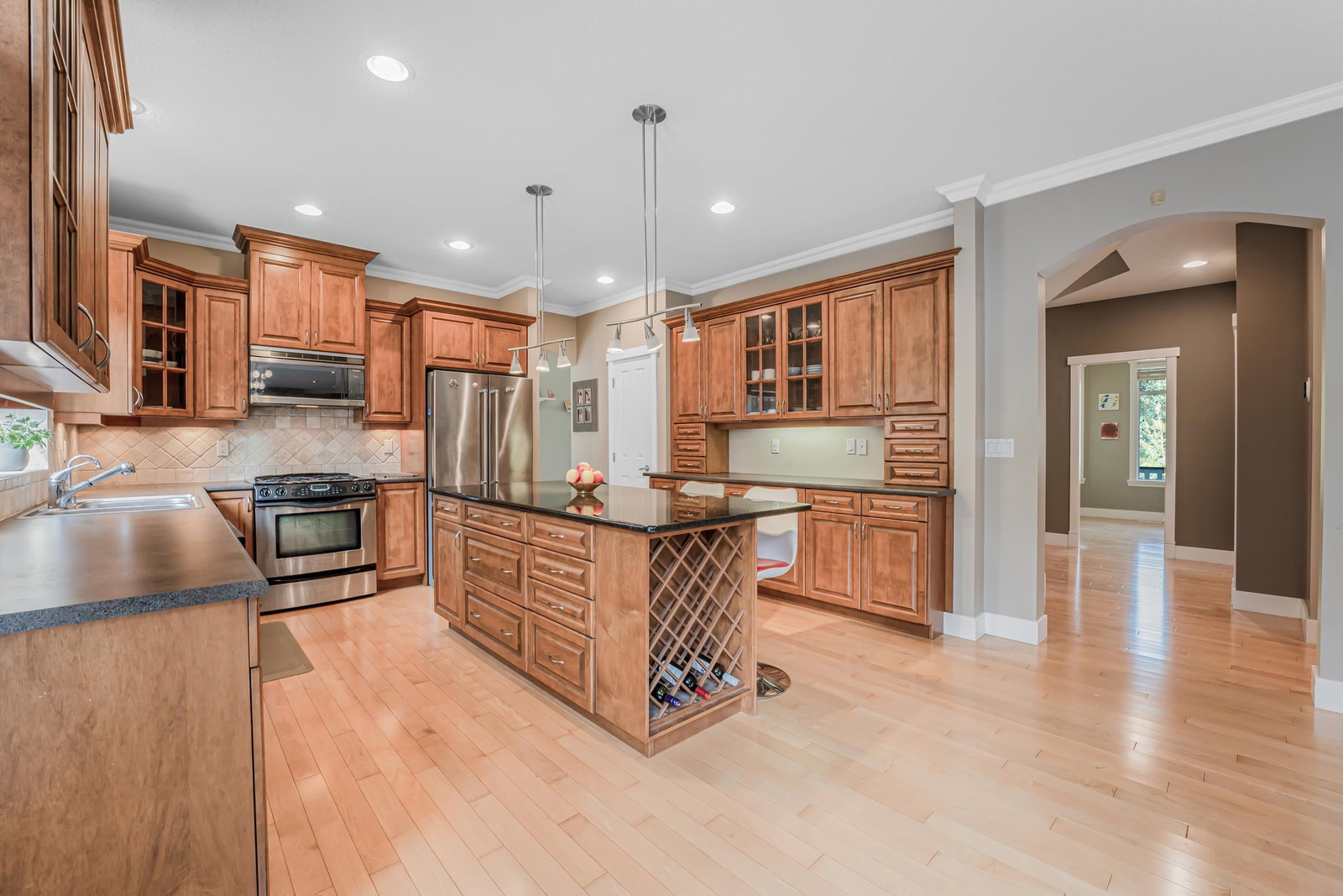 Listing Image 15