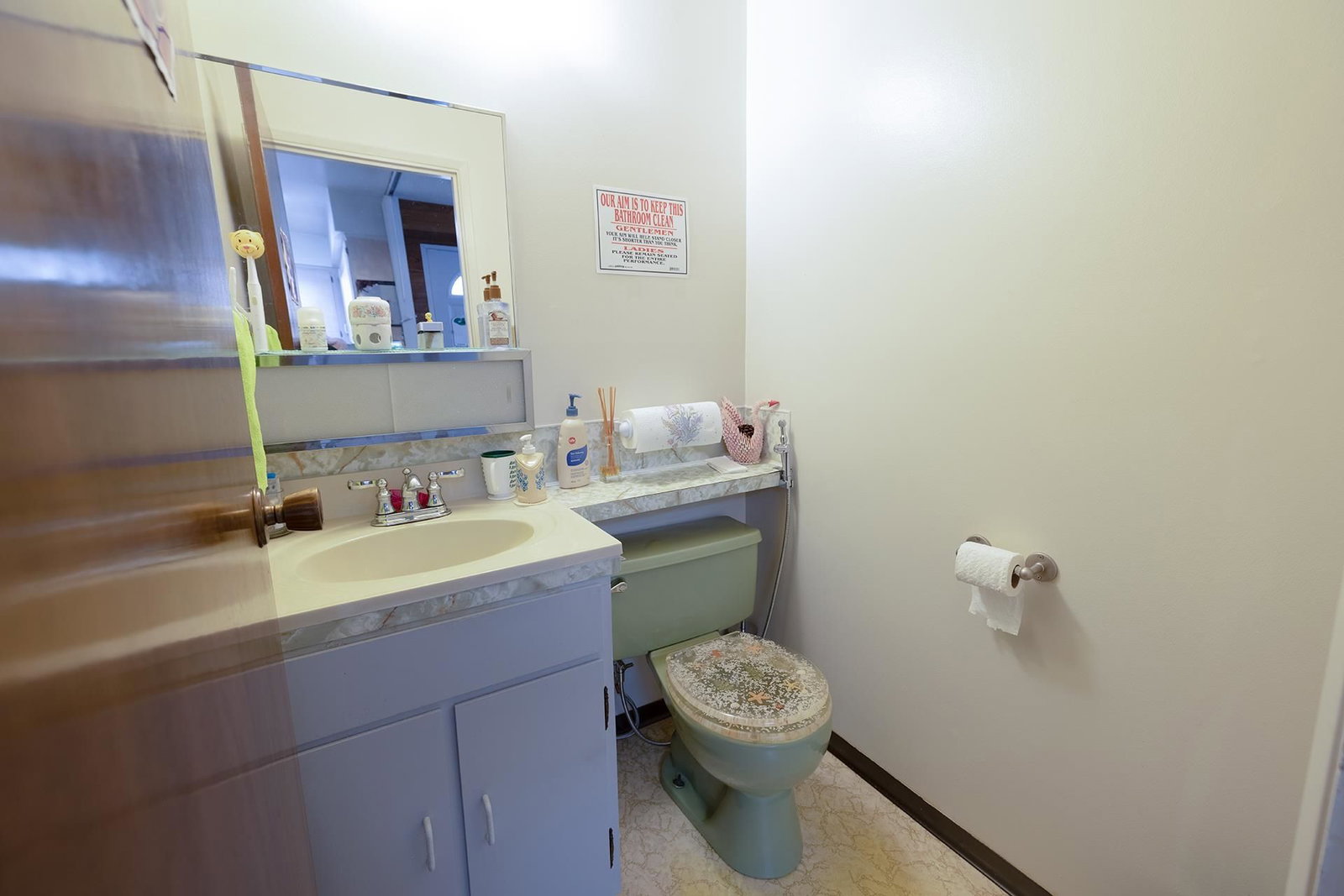 Listing Image 11