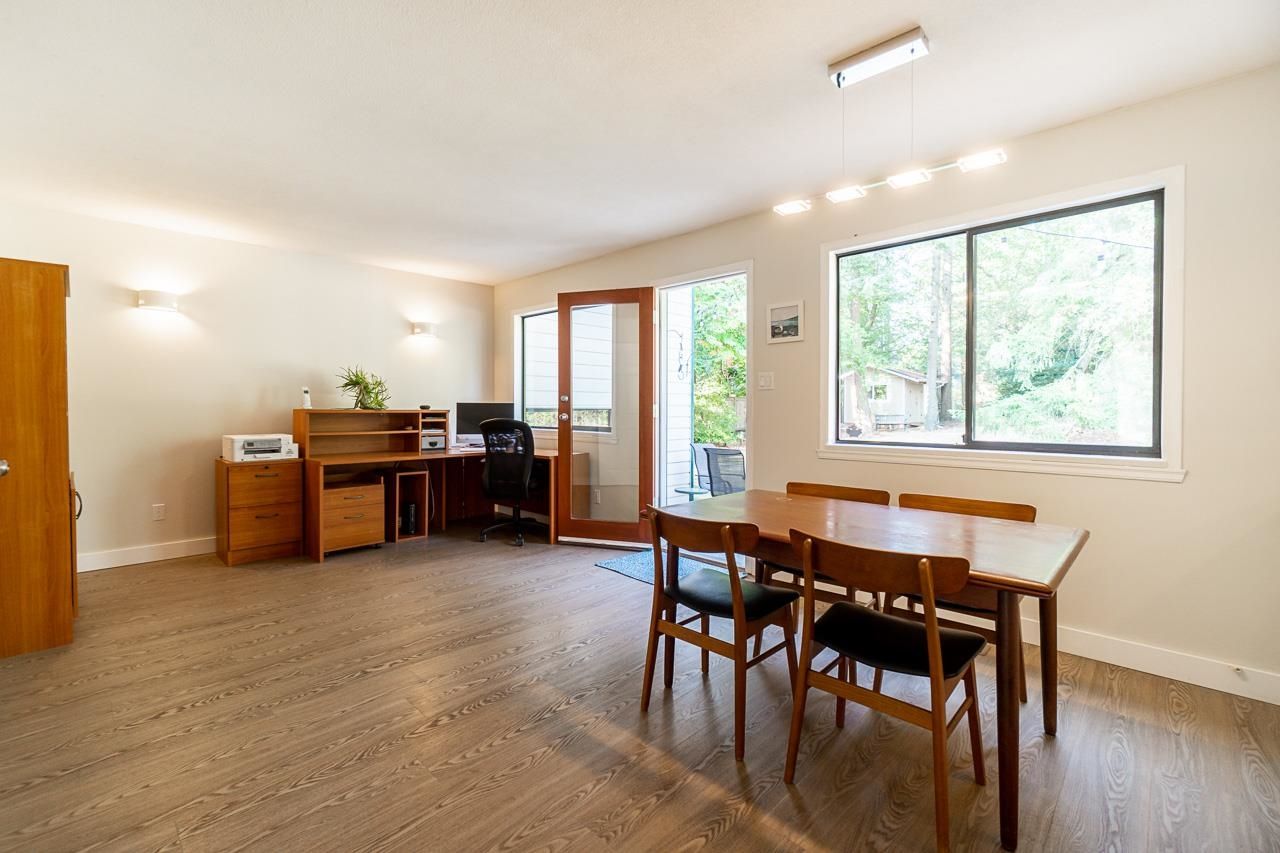 Listing Image 14