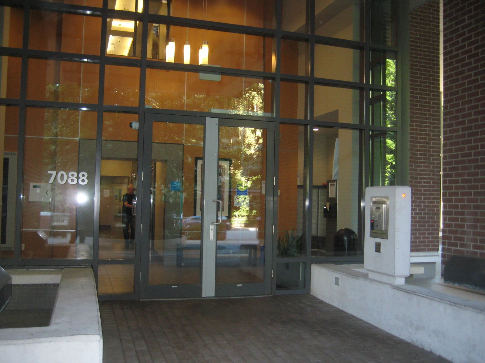 Listing Image 16