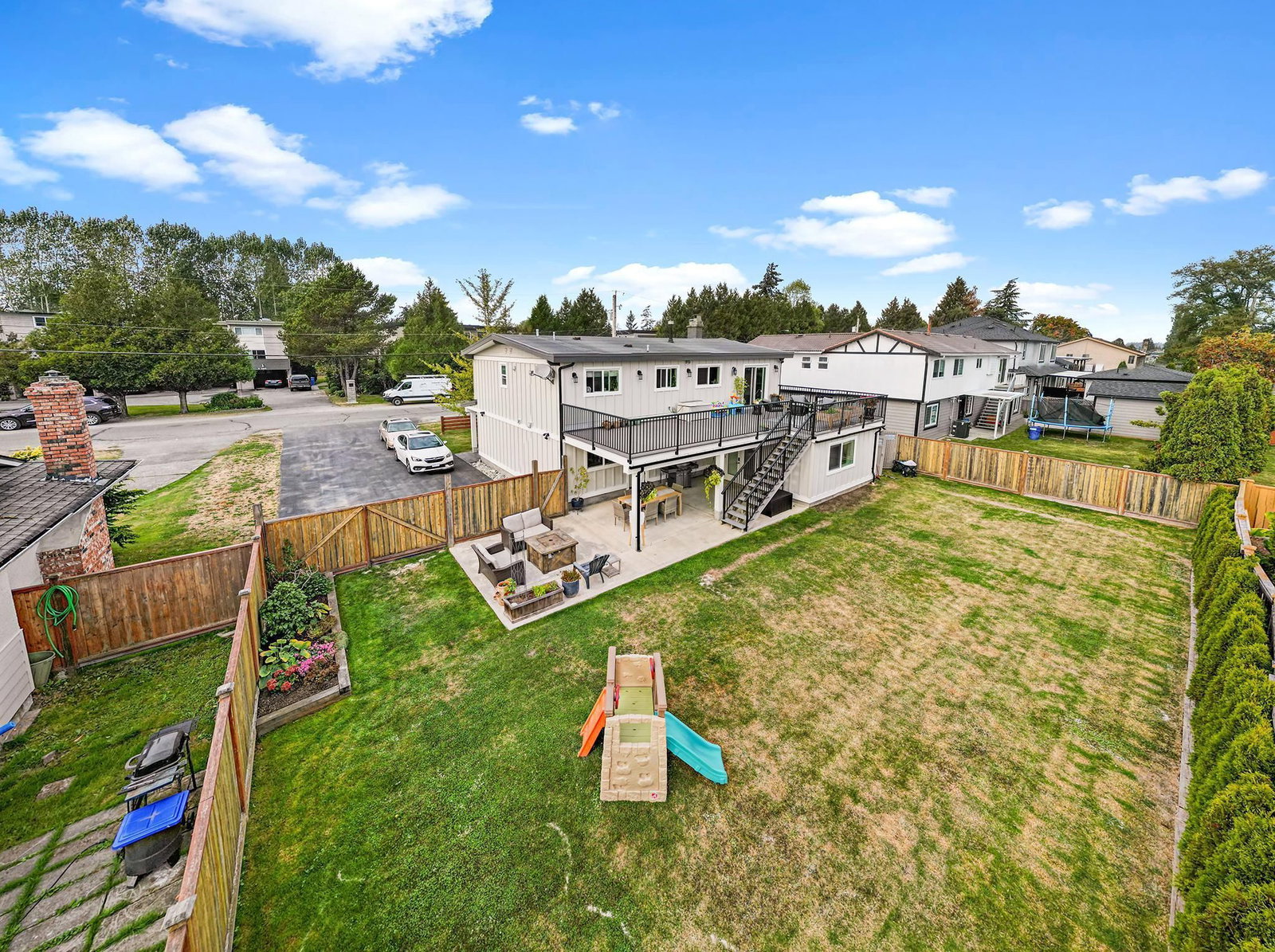 Listing Image 24
