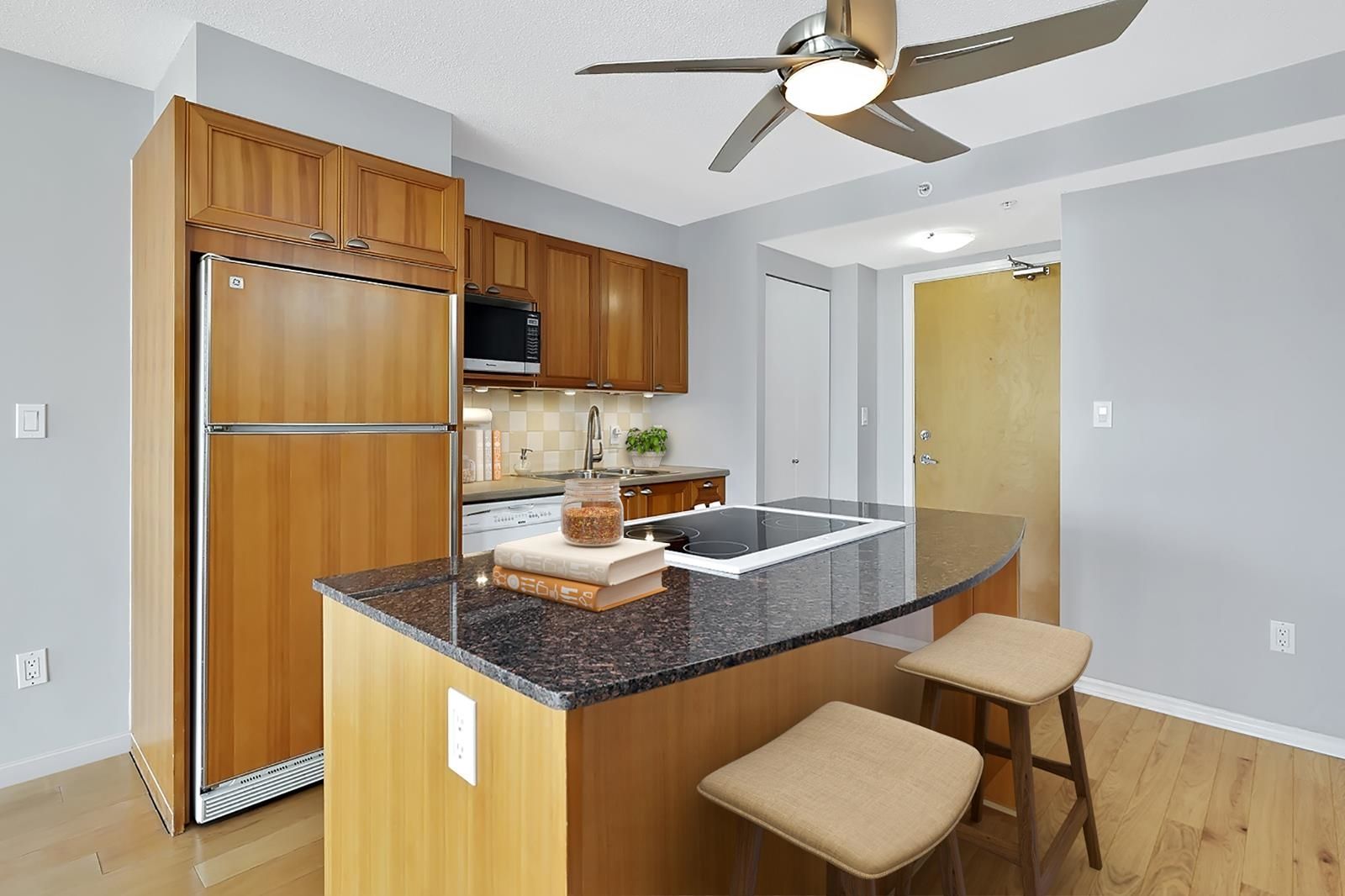 Listing Image 18