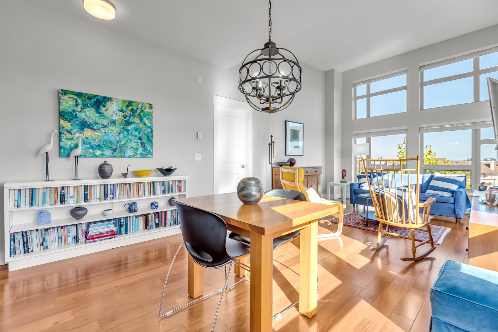 Listing Image 9
