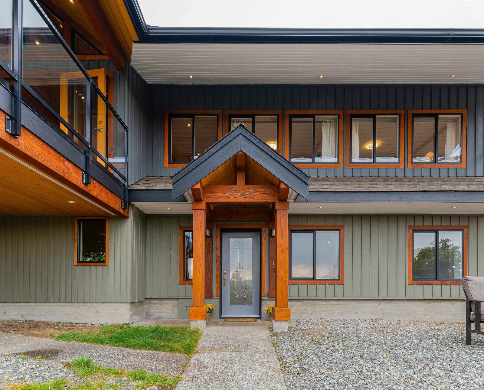 Listing Image 8