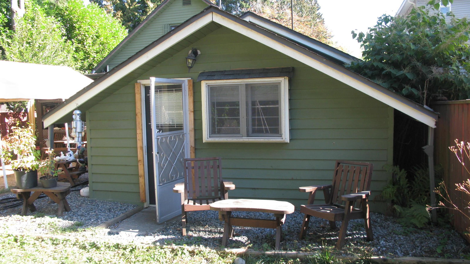 Listing Image 11