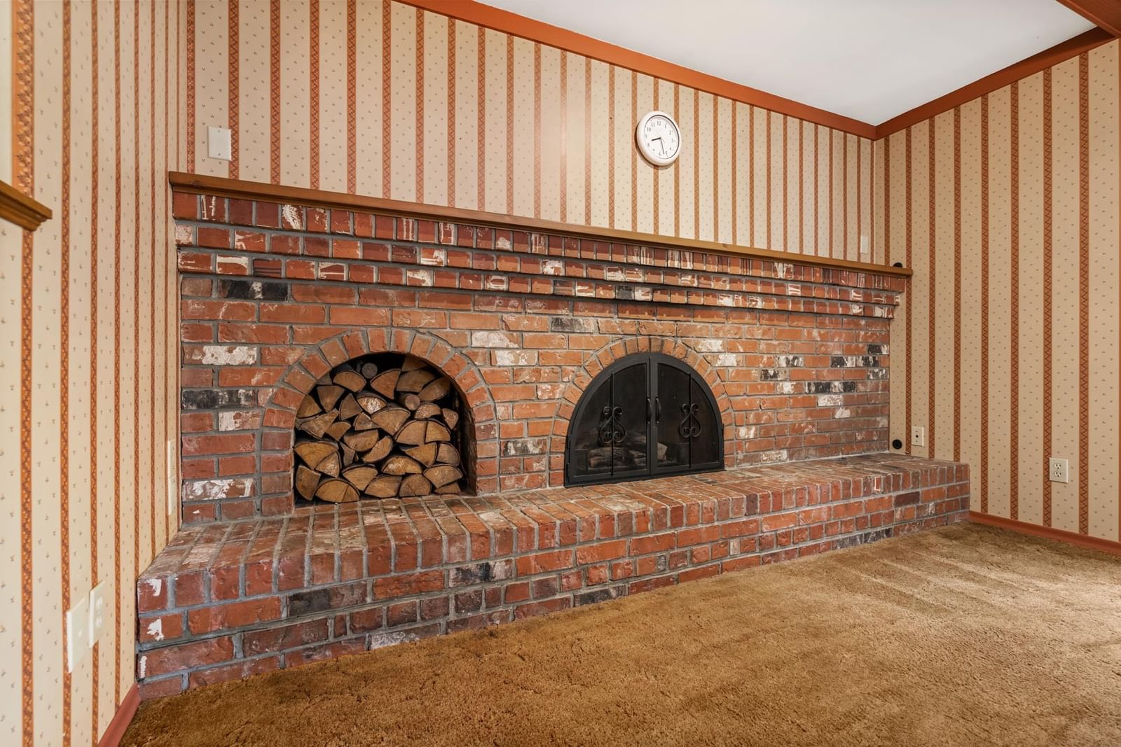 Listing Image 18