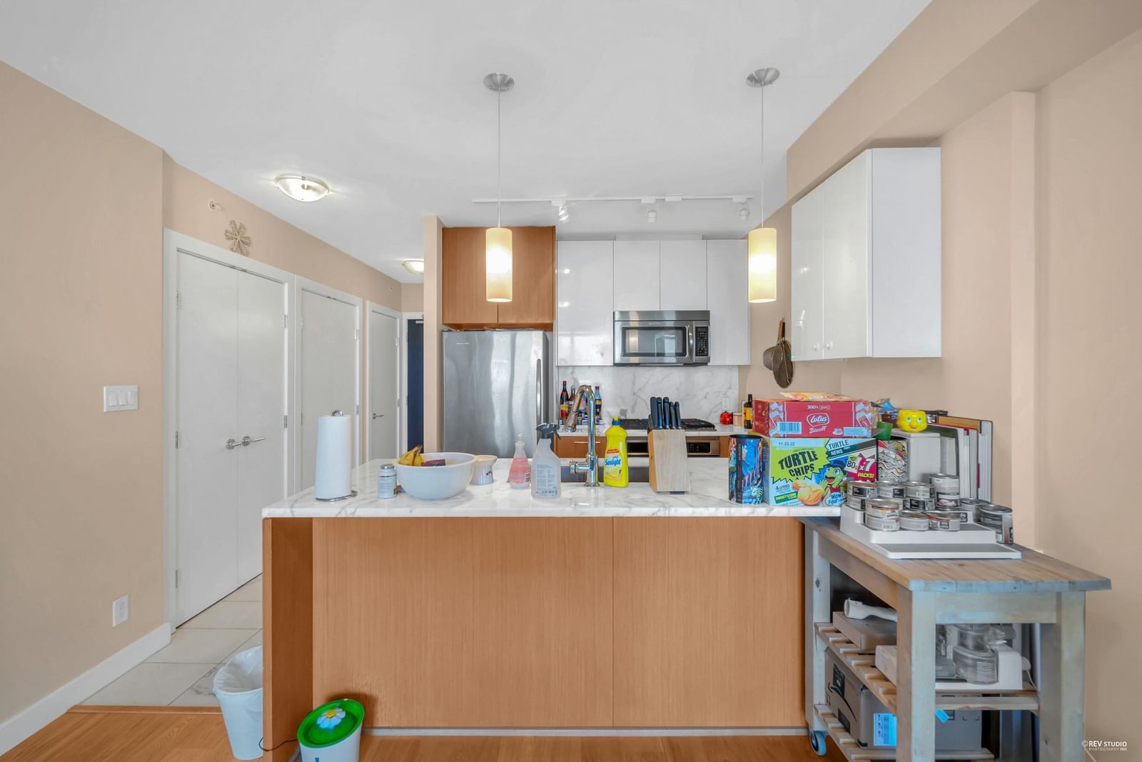 Listing Image 16