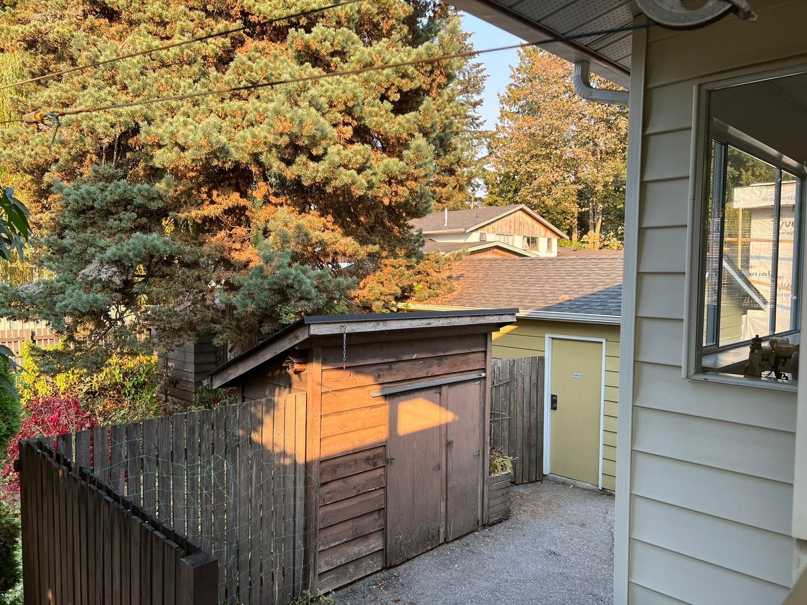 Listing Image 16