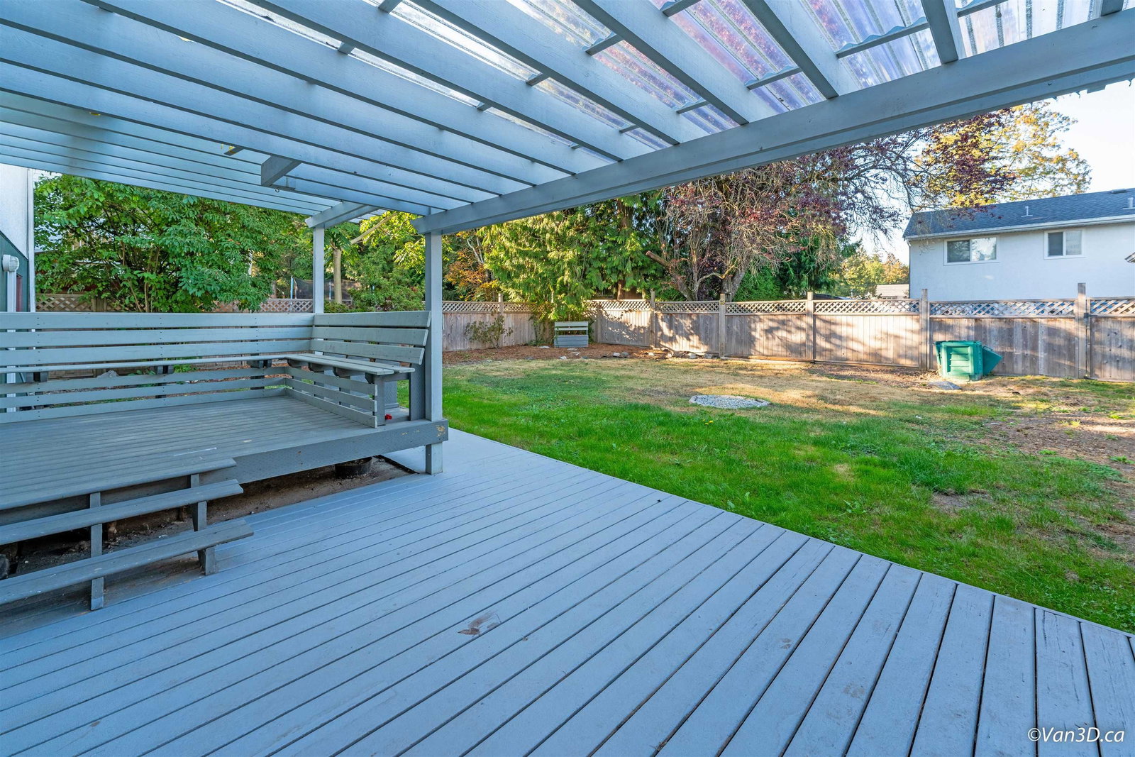 Listing Image 11