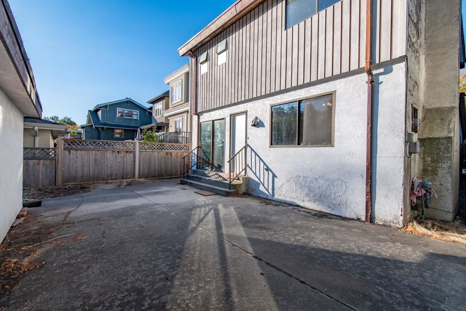 Listing Image 22