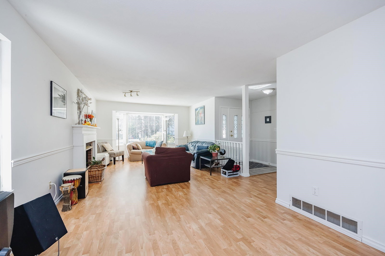 Listing Image 17