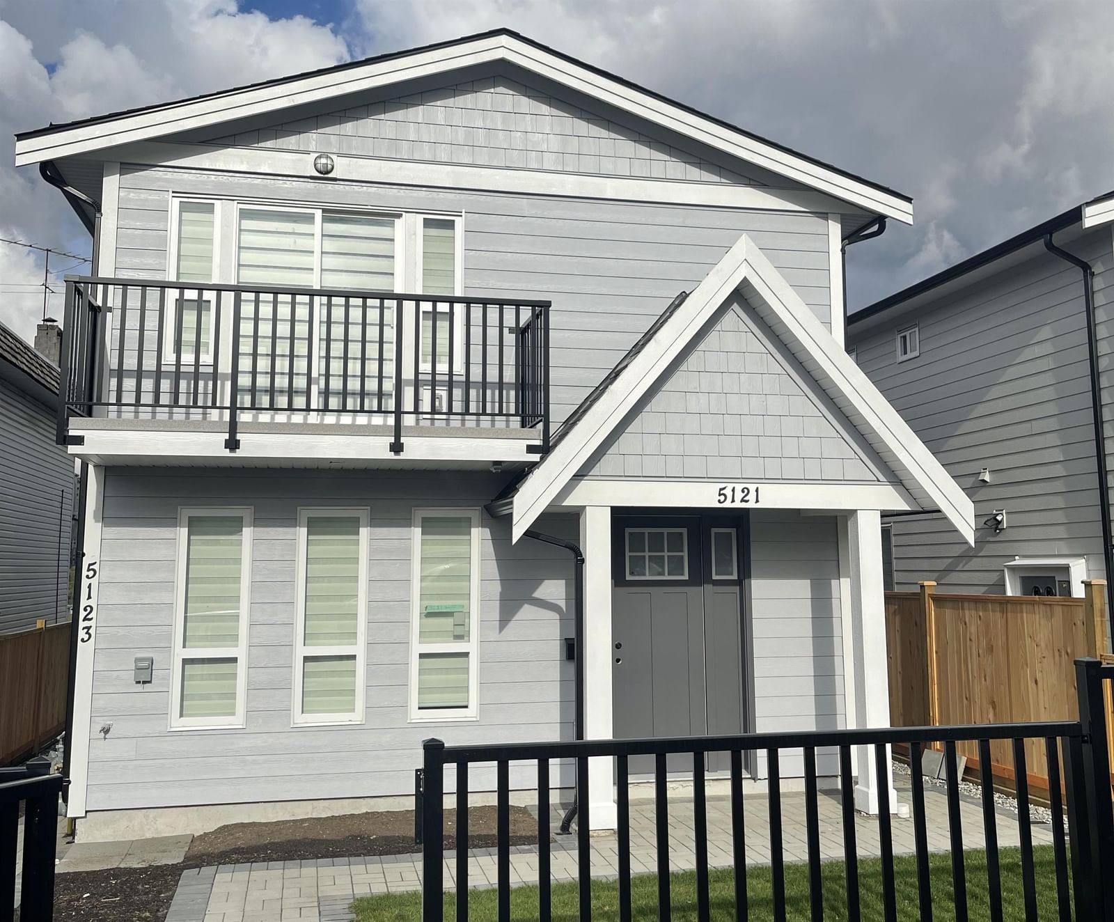 Listing Image 1