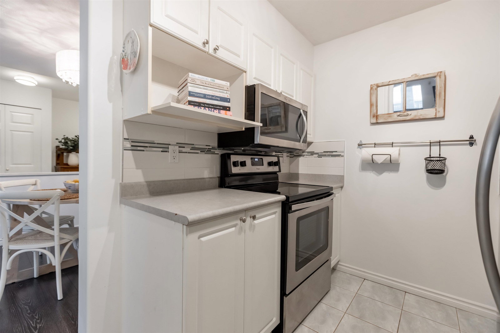 Listing Image 18
