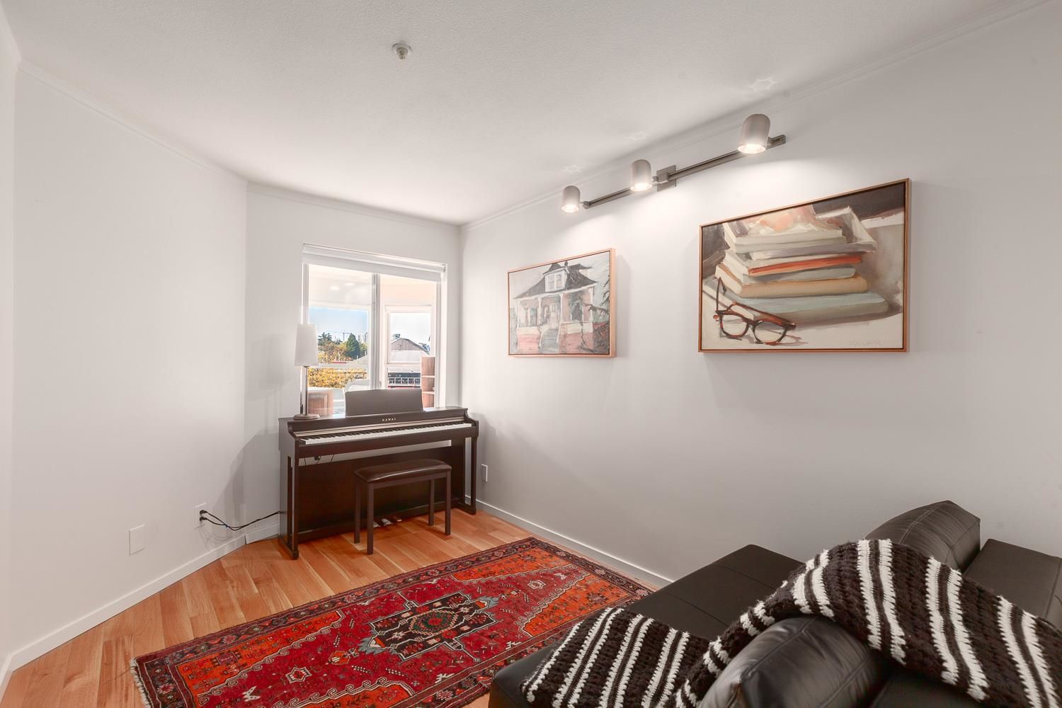 Listing Image 22