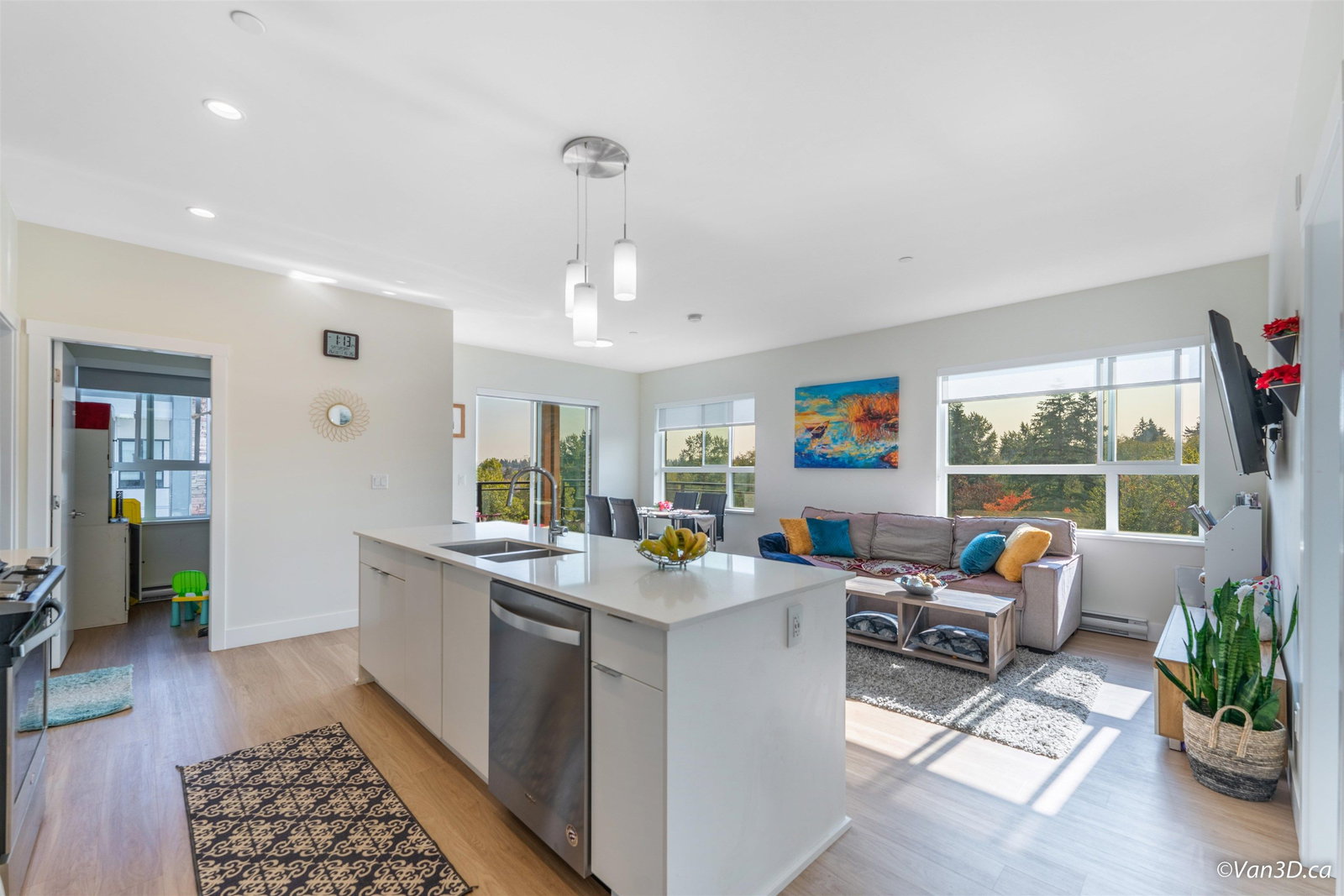 Listing Image 9