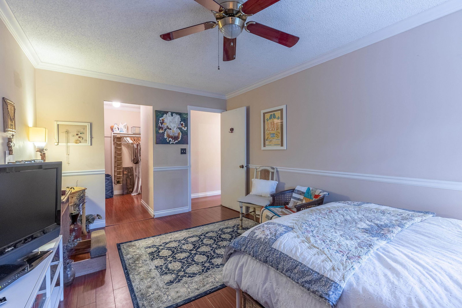 Listing Image 23