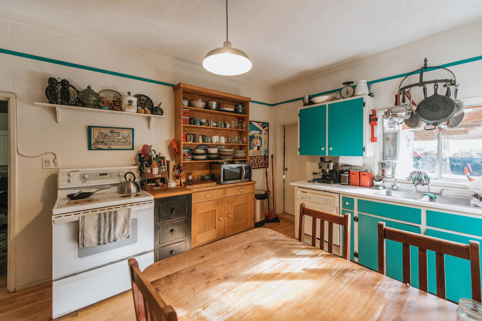 Listing Image 16