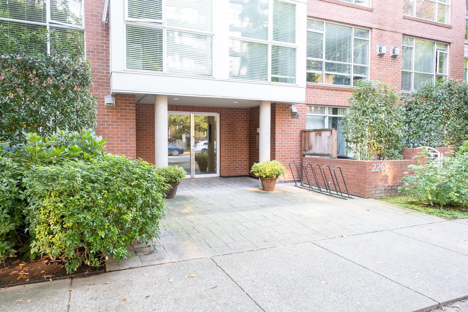 Listing Image 23