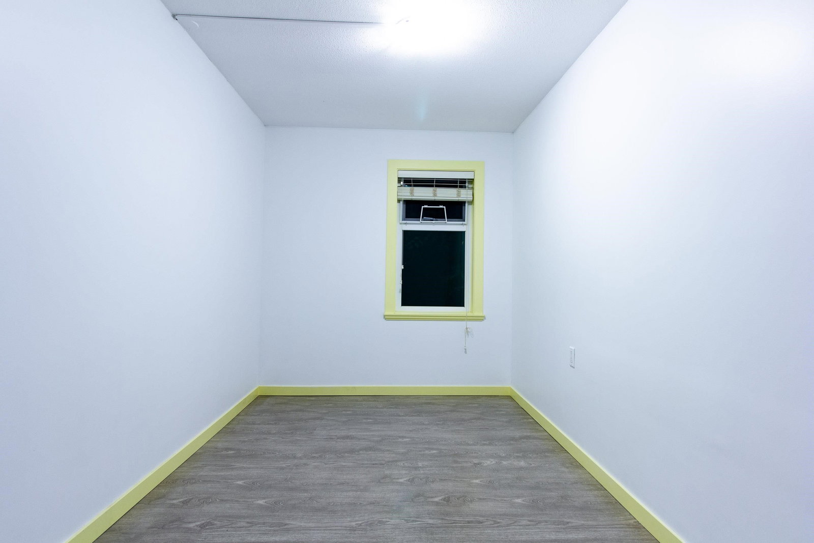 Listing Image 27